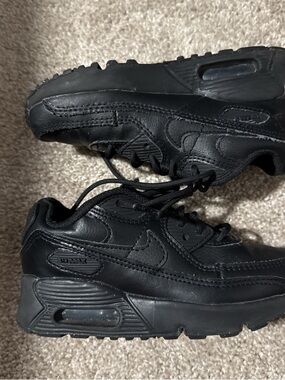 Black nike air max